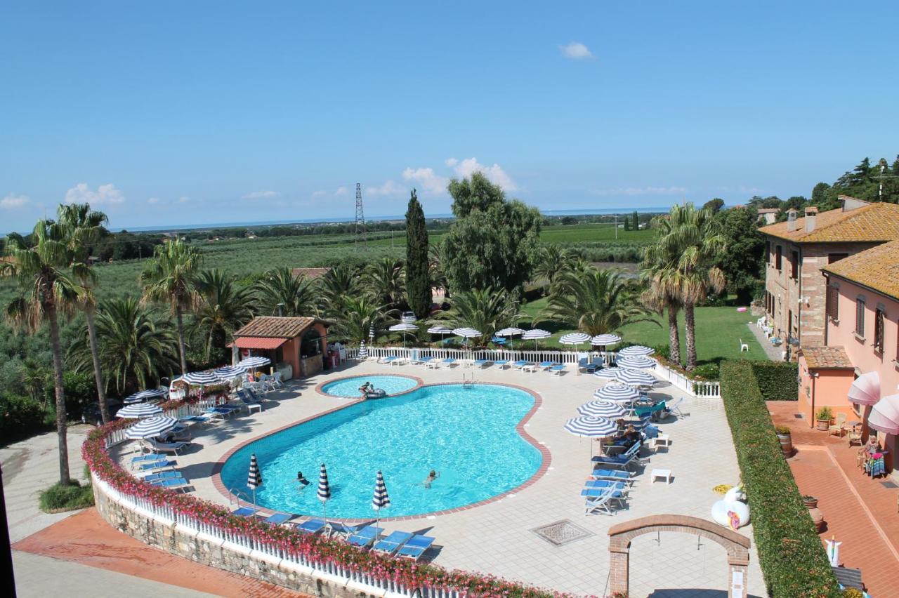 Agrihotel Elisabetta Collemezzano Exterior photo